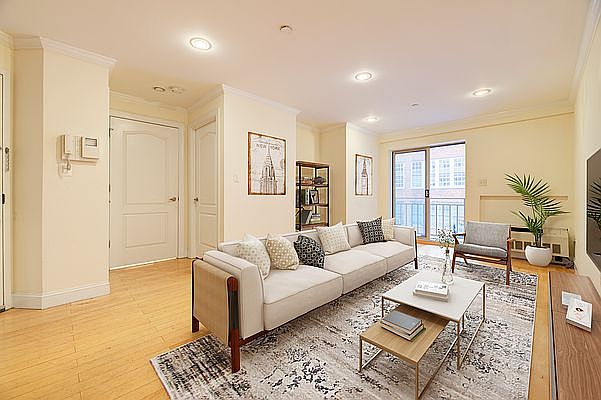 1st image of 143 Mulberry St #6BB