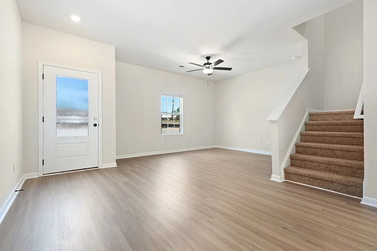 Building Photo - 177 Seville Way