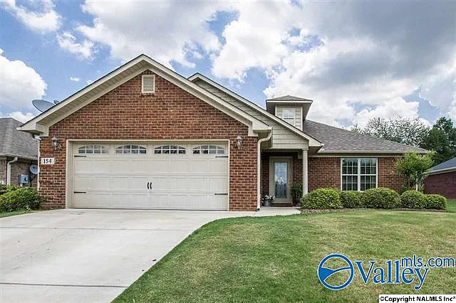 3 bed, 2.0 bath, 1668 sqft, $1,800 — Photo 2