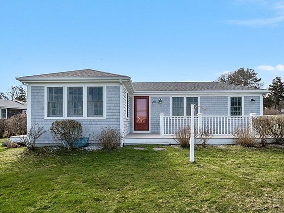 3rd image of 280 Harbor Point Rd Unit 280