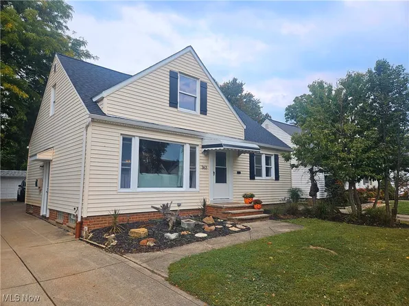 363 E 310th St, Willowick, OH 44095