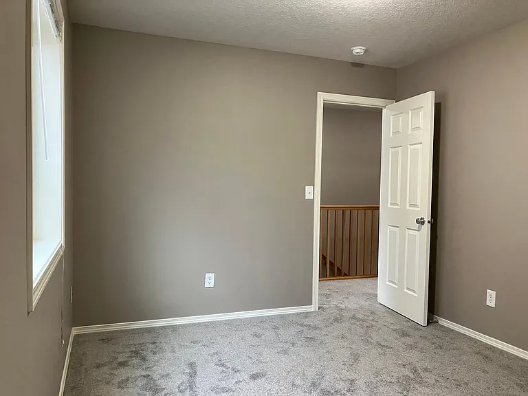 15002 NE 1st Ave — Photo 16