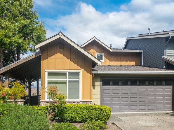 108 Sky Ridge Rd NW