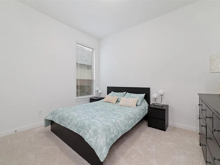 24711 Hibiscus Garden Way — Photo 9