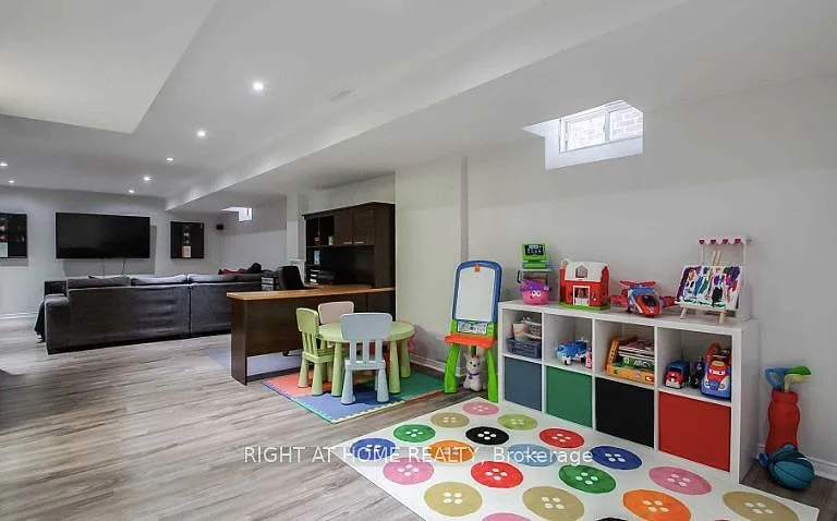 206 Meadowhawk Trl — Photo 18
