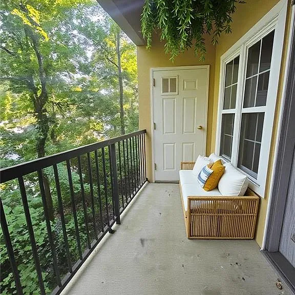 424 Lindbergh Dr NE #208 — Photo 18