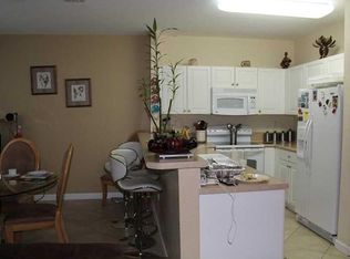 1090 NE 41st Pl, Homestead, FL 33033