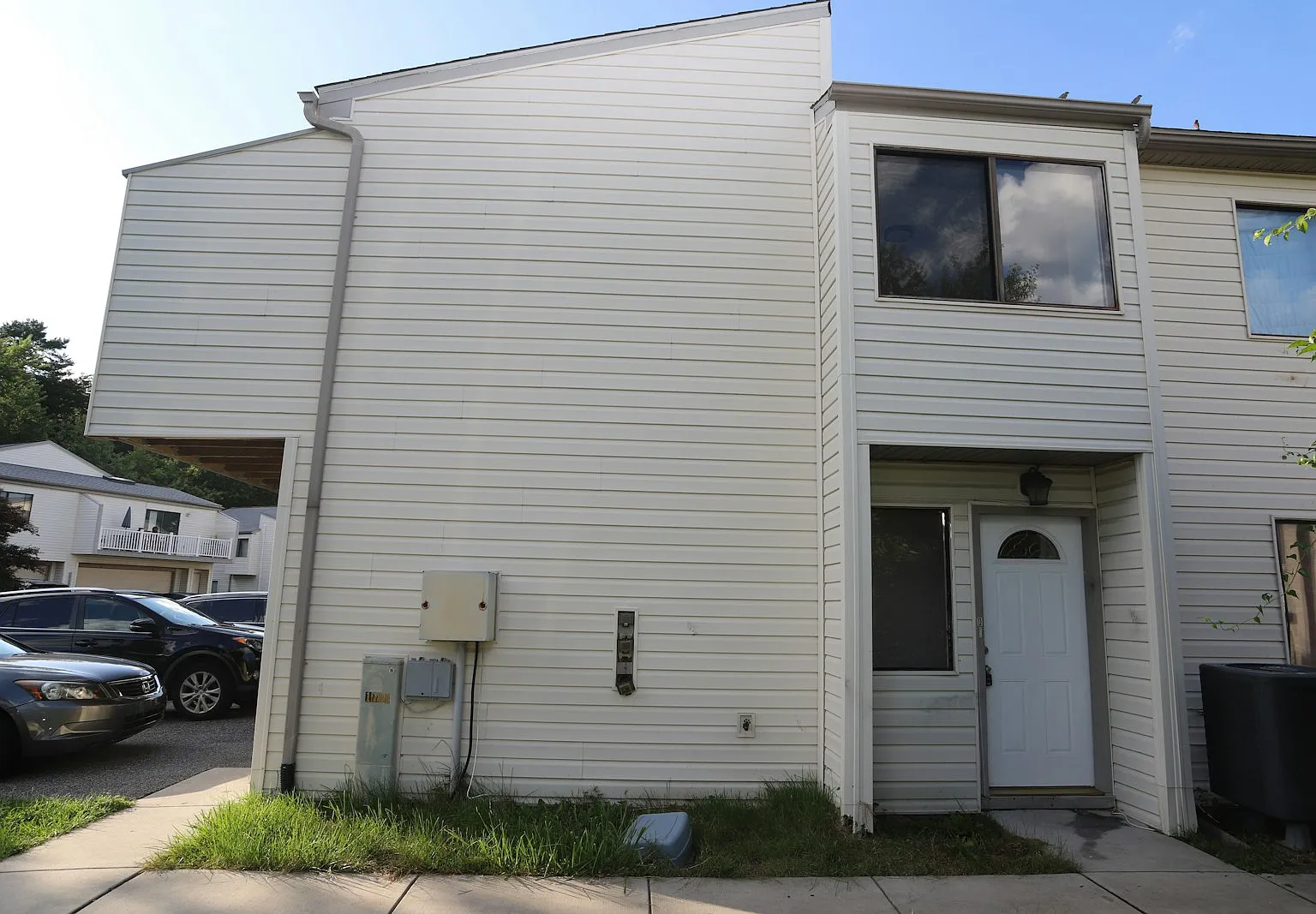 1709 Crimson Tree Way — Photo 3