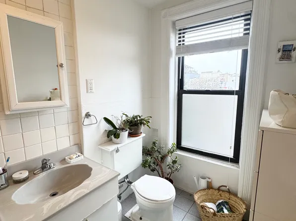 672 10th Street image 9 of 11