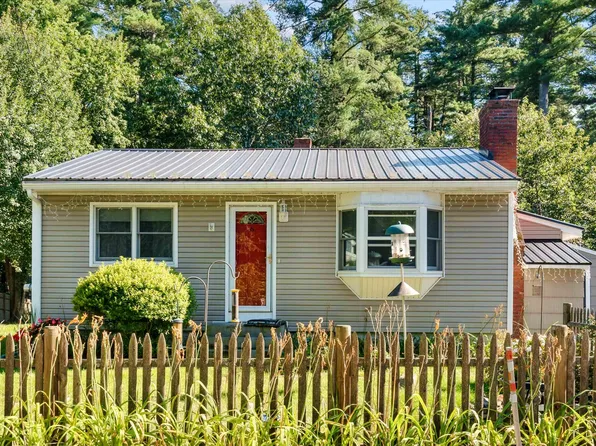 6 Spicket Lane, Salem, NH 03079