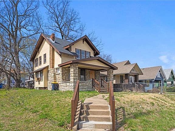 4th image of 4246 Bellefontaine Ave