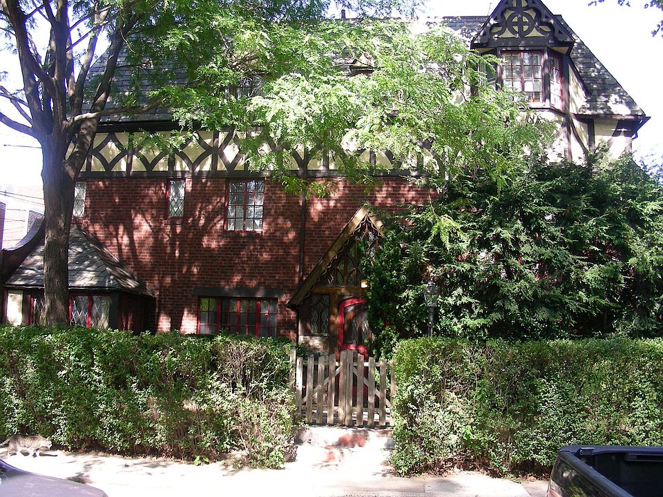 2nd image of 254 Maypole Rd