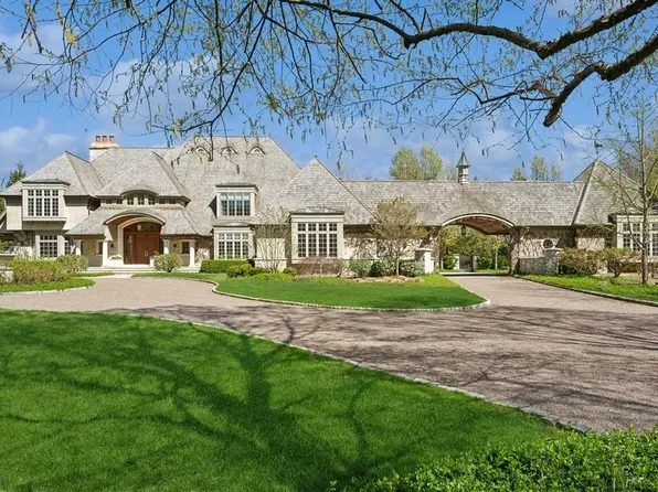 81 Locust Rd, Winnetka, IL 60093