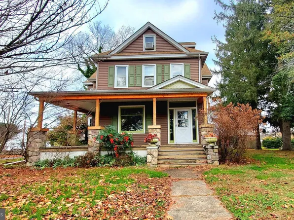 704 Lambs Rd, Pitman, NJ 08071