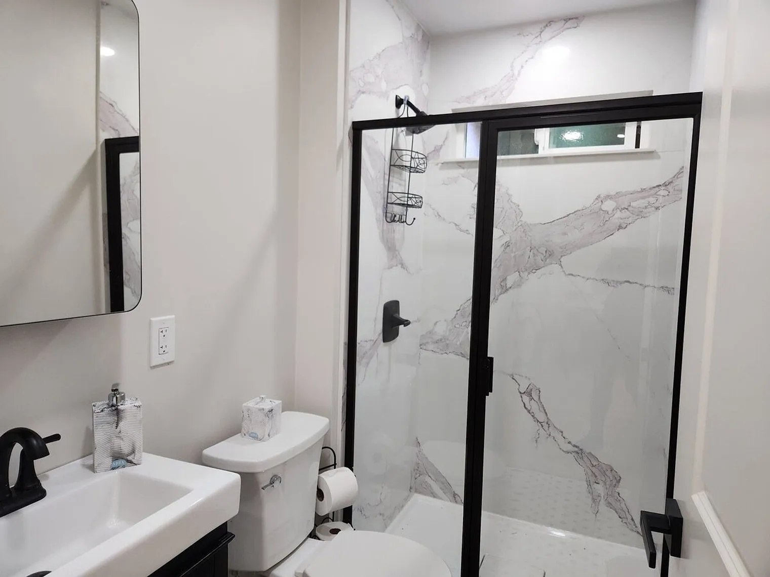 2 bed, 1.0 bath, $4,314 — Photo 4