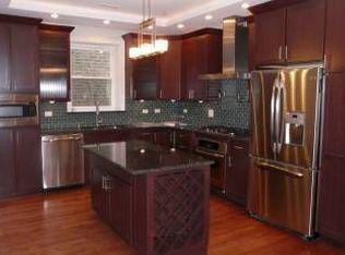 4632 N Kenmore Ave #2, Chicago, IL 60640