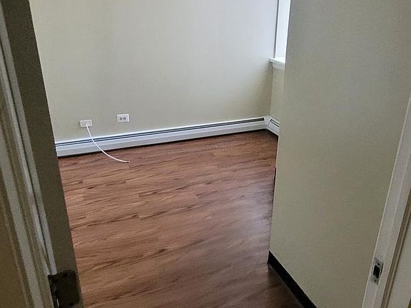 4th image of 4150 W 13th St APT 3I