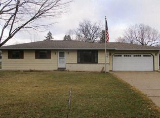 2509 N Bootmaker Dr, Beloit, WI 53511