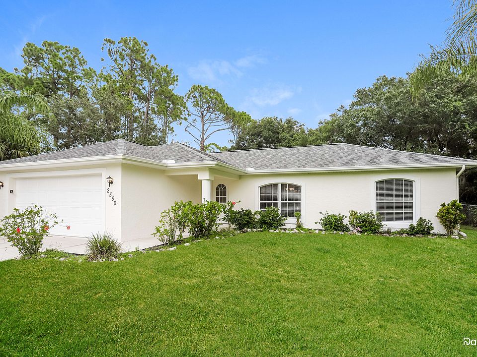 1st image of 2550 Comet Ln