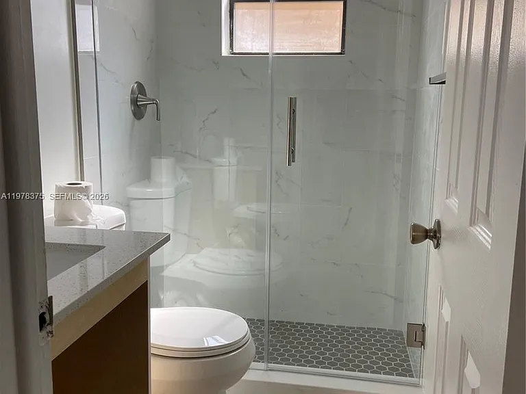 2740 W 62nd St #203 — Photo 9