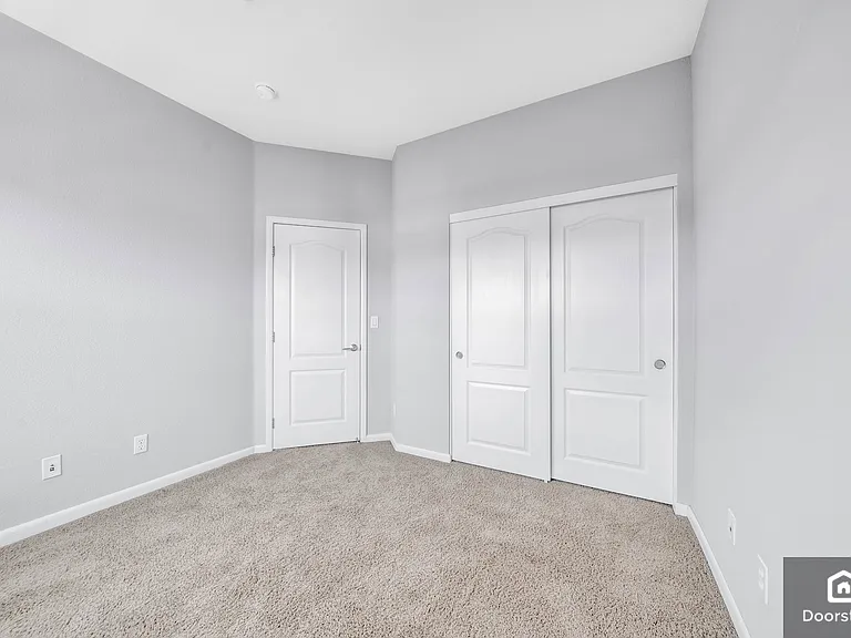 581 Saco Ter — Photo 27