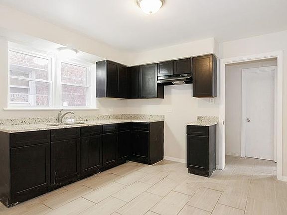 3rd image of 7814 S Essex Ave #1ST