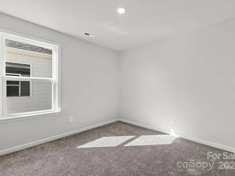 15144 Caspian Way — Photo 3