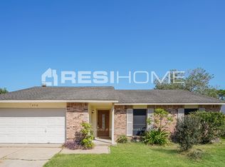 4710 Raven Ridge Dr, Houston, TX 77053
