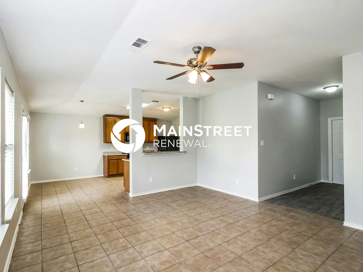 1421 Eufemia Dr — Photo 4
