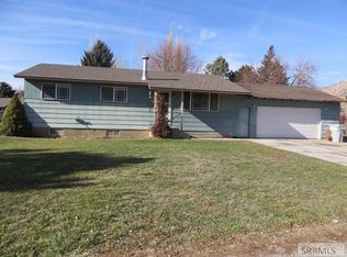 317 Roscoe St, Inkom, ID 83245
