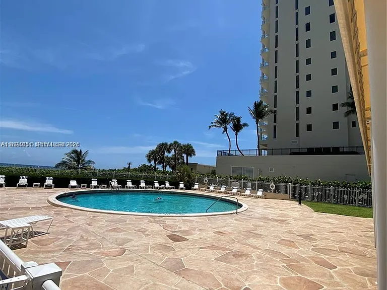 2800 N Ocean Dr #B-15C — Photo 28