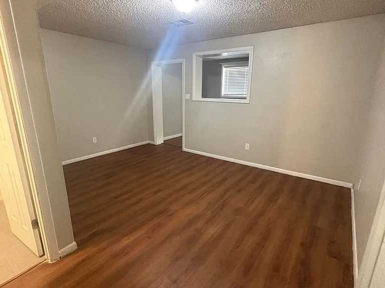 1550 Kendall St — Photo 6