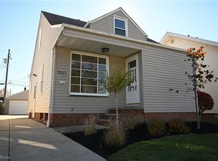 8203 Snow Rd, Parma, OH 44129