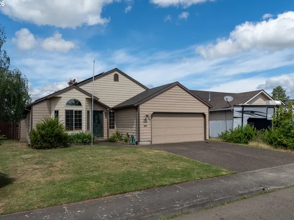 512 Pegasus Ct, Molalla, OR 97038