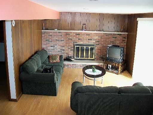 2nd image of 17009 Cregier Ave