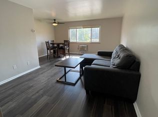 2777 Noble Rd #11, Cleveland, OH 44121