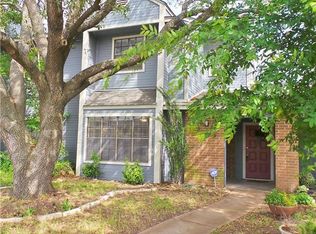 1005 Balcones Dr, College Station, TX 77845