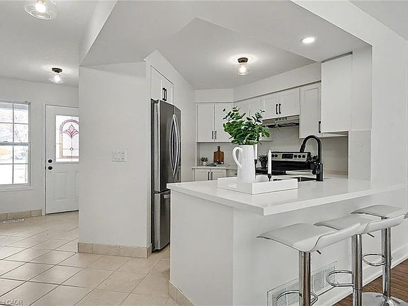 5th image of 519 Mariner Dr
