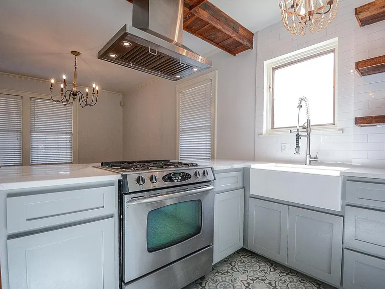 1024 N Tyler St — Photo 16