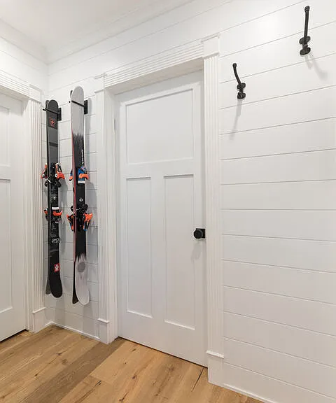 135 S Roxbury Dr #1/2 — Photo 17