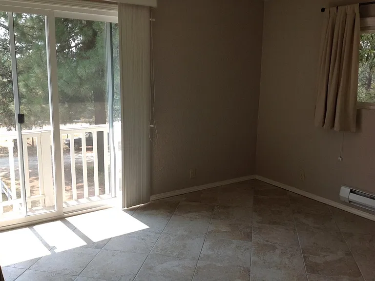 19 Winterhawk Dr — Photo 6