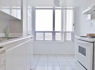 8 Hillcrest Ave #1917, Toronto, ON M2N 6Y6