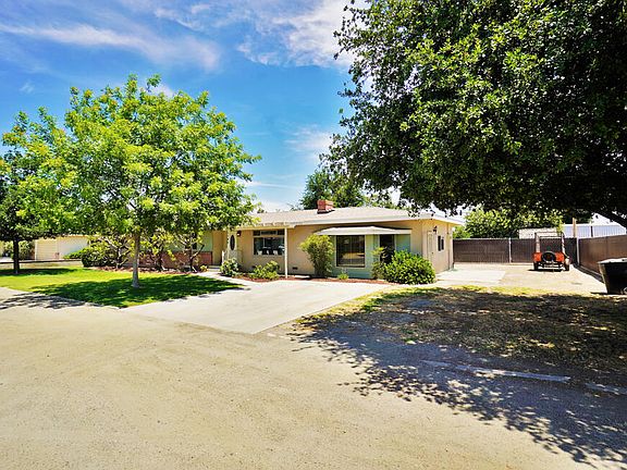 3rd image of 1145 Pleasant Way