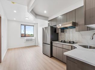 96-11 37th Ave #4A, Corona, NY 11368