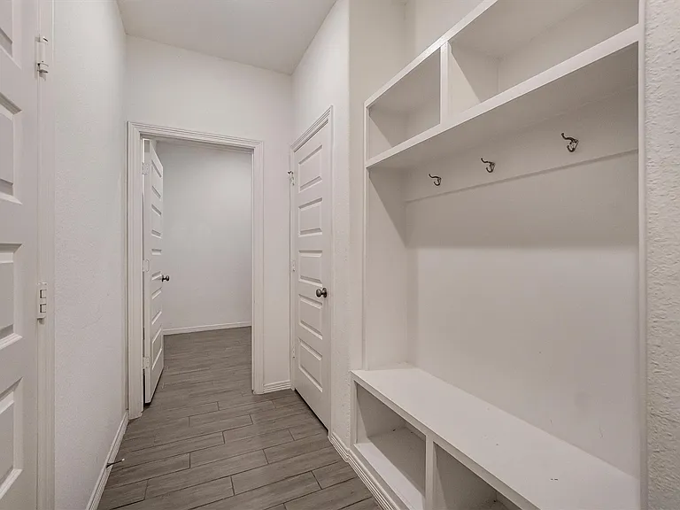 5806 Aurora Greens Ln — Photo 41