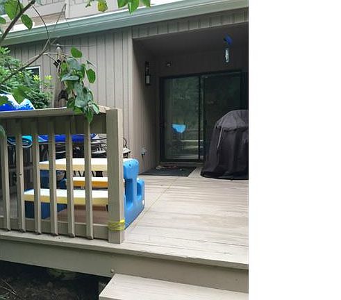 3rd image of 433 Wooded Ln #433