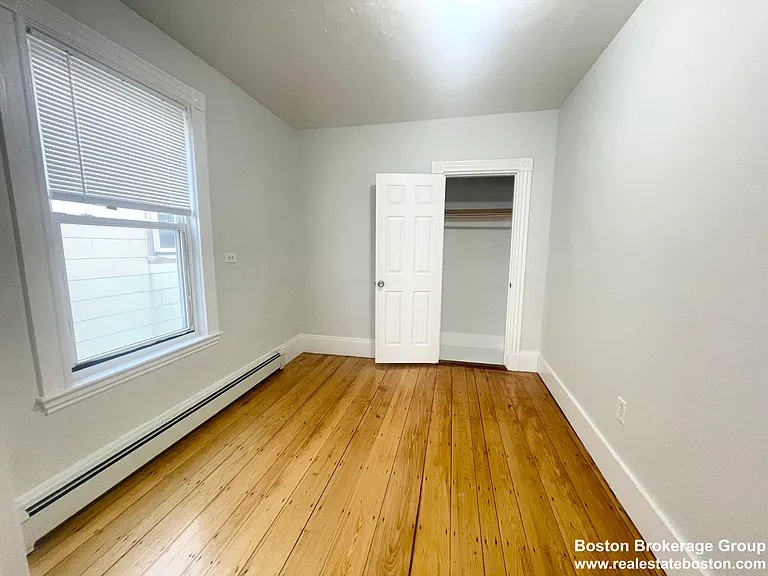 22 Howell St #3 — Photo 4
