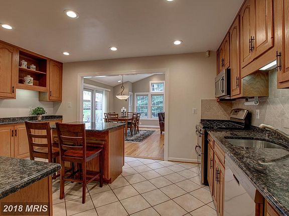 4th image of 4416 Woodchuck Ct