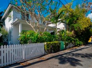 725 Poorhouse Ln, Key West, FL 33040