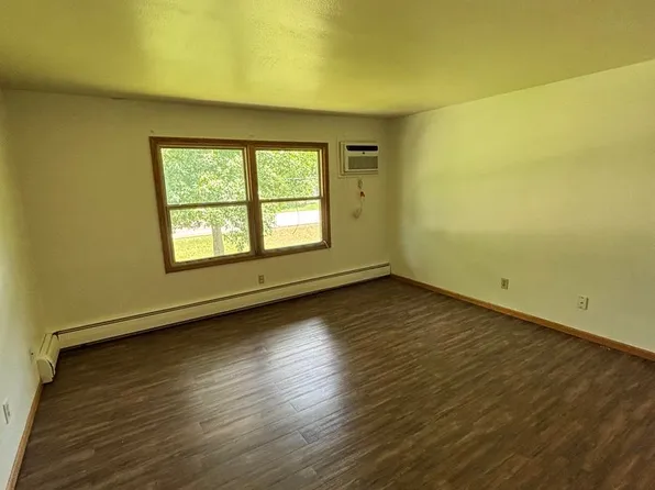 Rockville Apartments, 311 & 317 County Road 8 #9, Cold Spring, MN 56320
